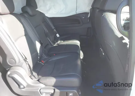 2023 Honda Odyssey Sport z USA, uszkodzony, nr VIN 5FNRL6H74PB029225